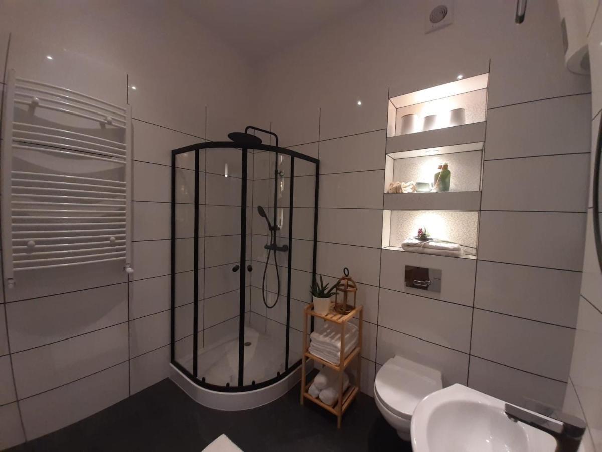 Apartamenty Jednosci 46 ヴロツワフ エクステリア 写真